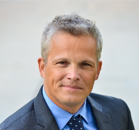 Paul Love Headshot